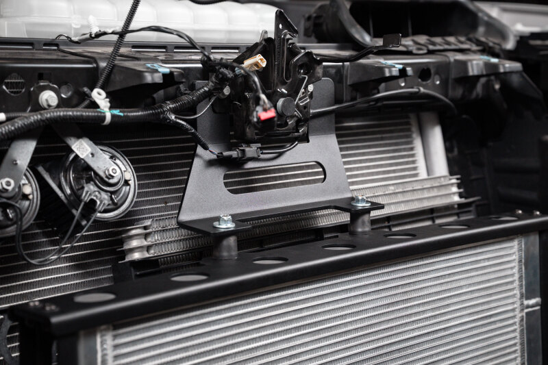 Ford F-150 Raptor R Performance Heat Exchanger - Addictive Desert Designs - High-Mount - Hammer Black Powder-Coated Steel Frame with Raw Aluminum Core - `23-`26